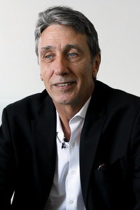 Steve Holmes